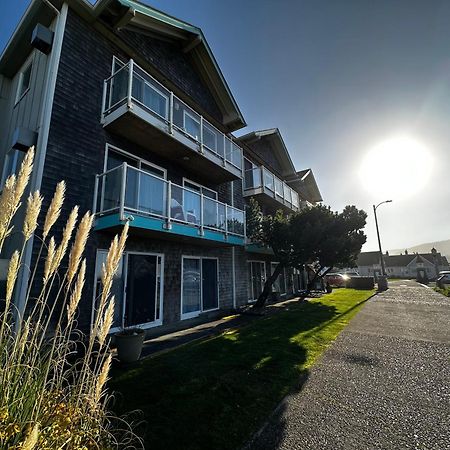 Inn At The Shore Seaside Bagian luar foto