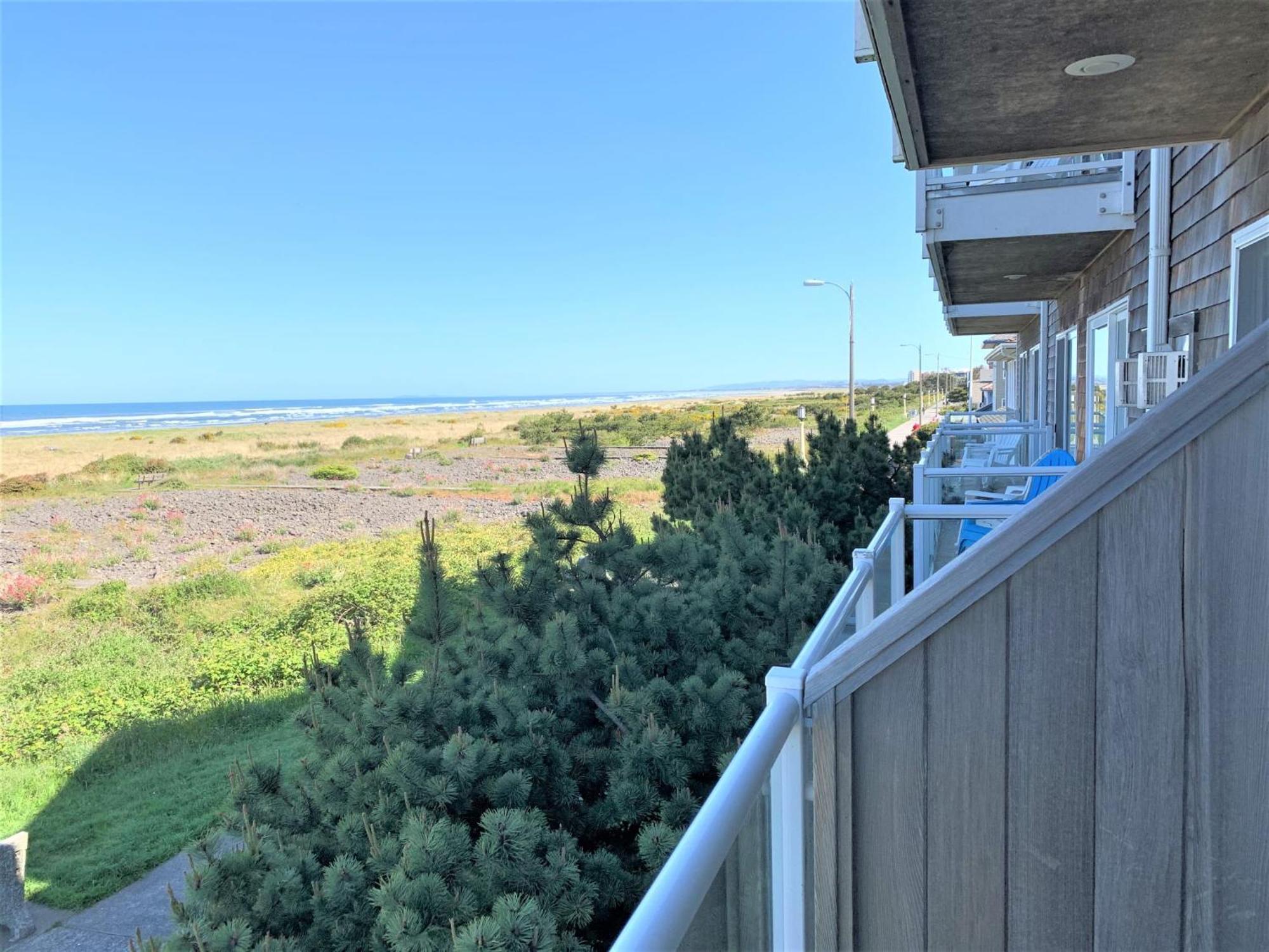 Inn At The Shore Seaside Bagian luar foto