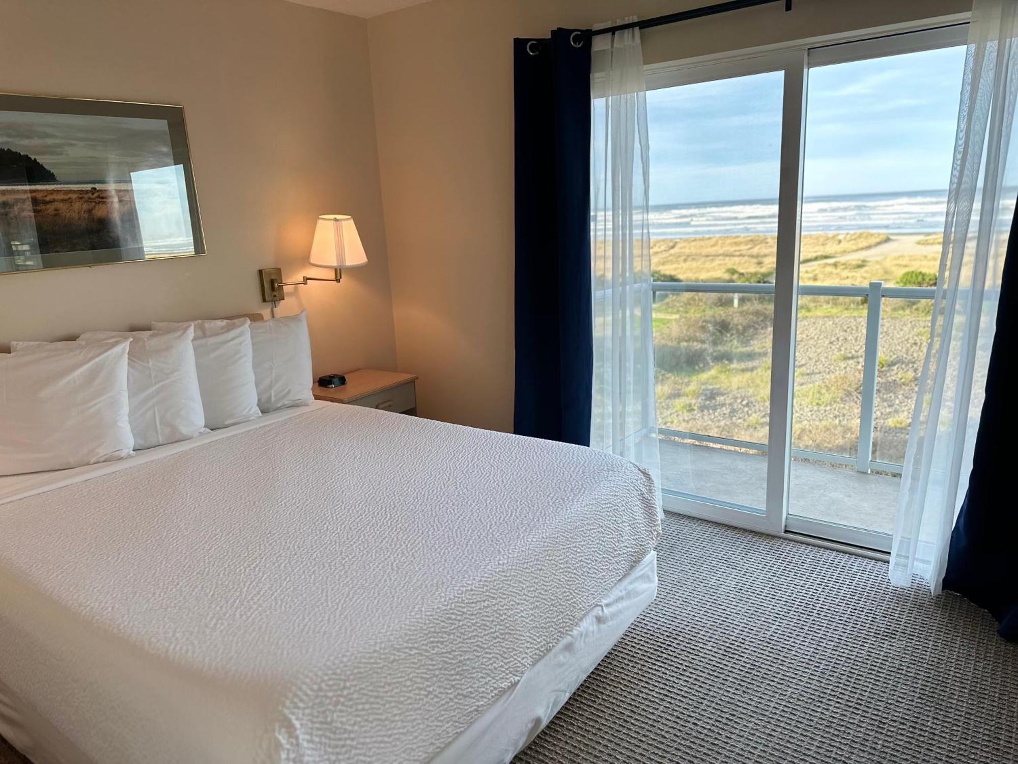 Inn At The Shore Seaside Bagian luar foto