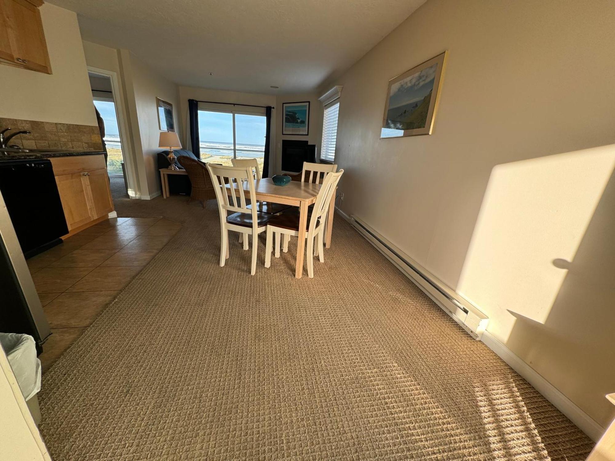 Inn At The Shore Seaside Bagian luar foto
