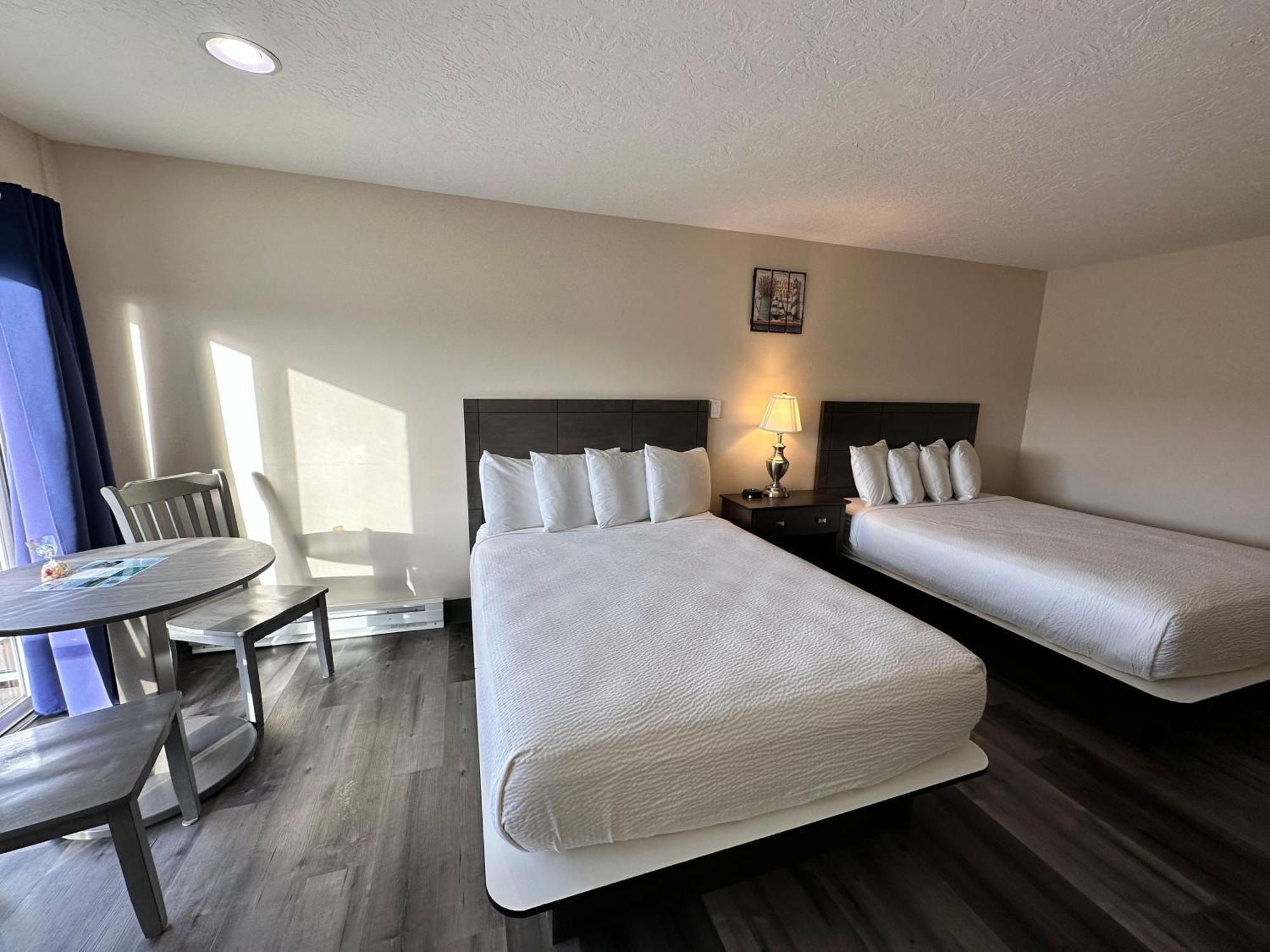 Inn At The Shore Seaside Bagian luar foto