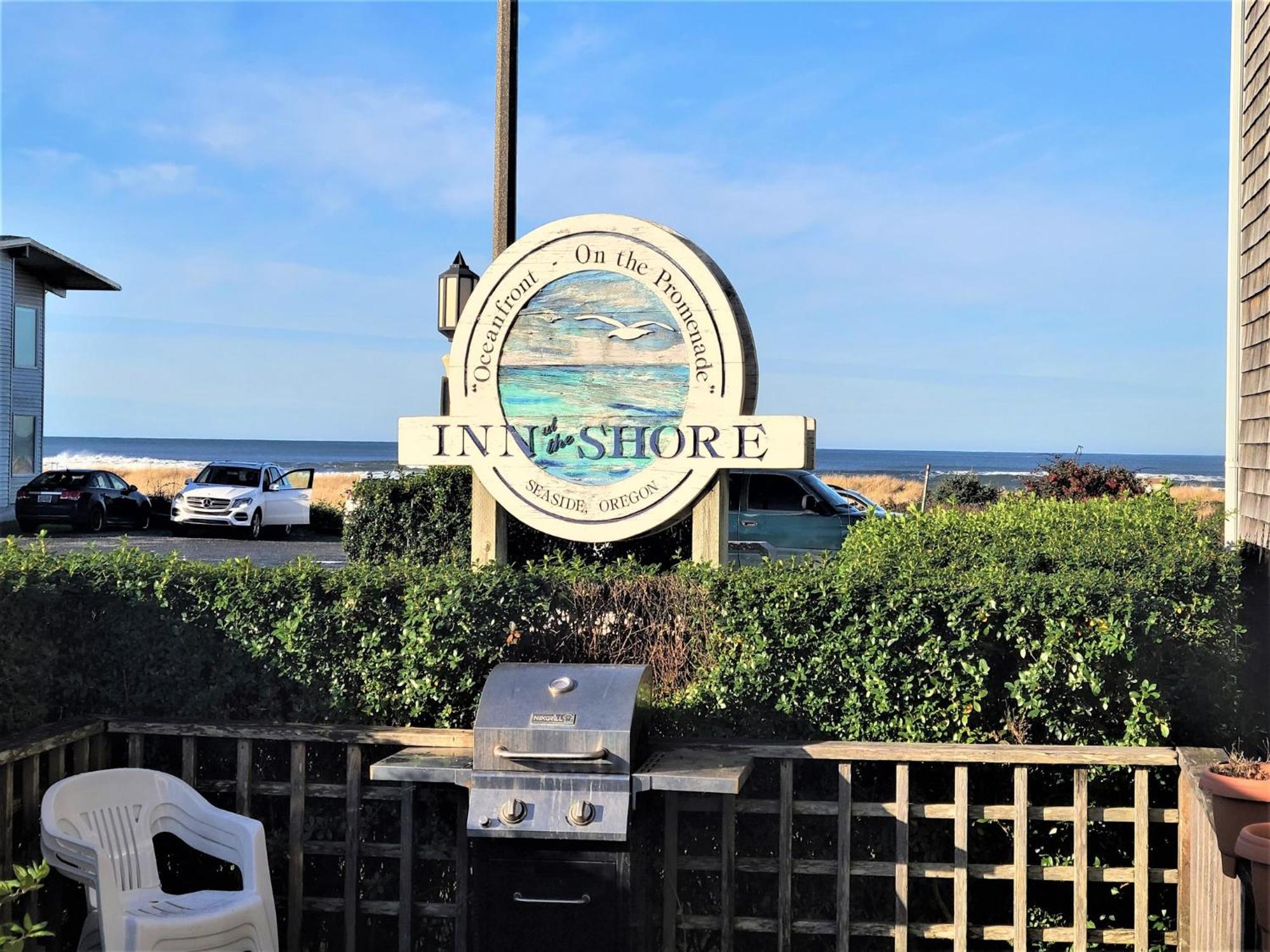Inn At The Shore Seaside Bagian luar foto